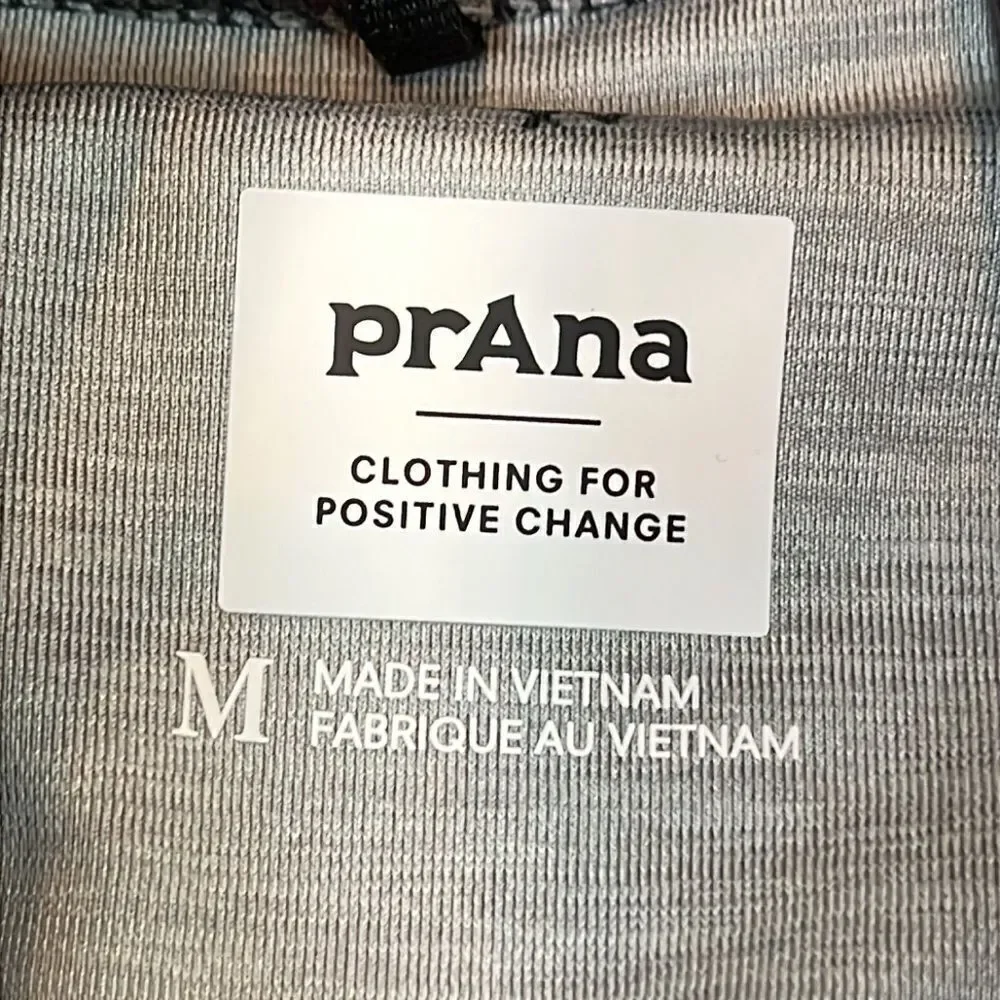 Prana Layna black camo print zip lightweight jacket sweatshirt size medium